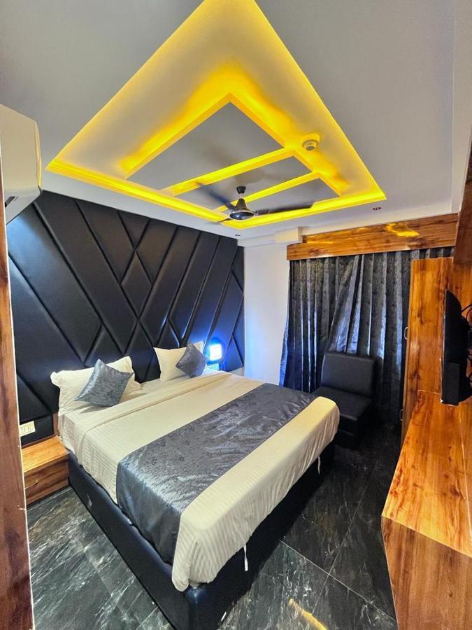 Hotel Palak Villa Ahmedabad Exterior foto