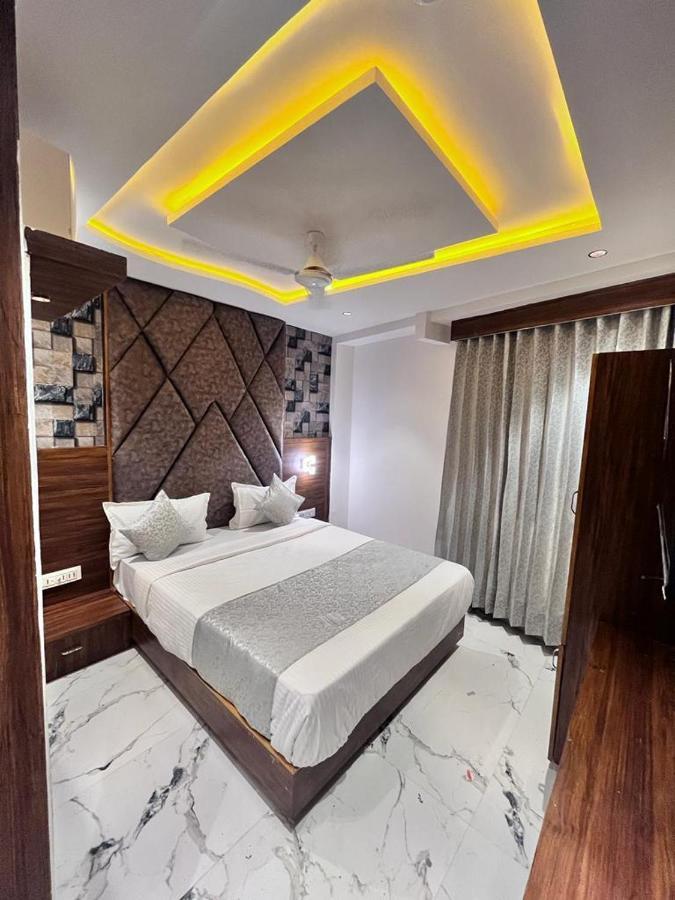 Hotel Palak Villa Ahmedabad Exterior foto